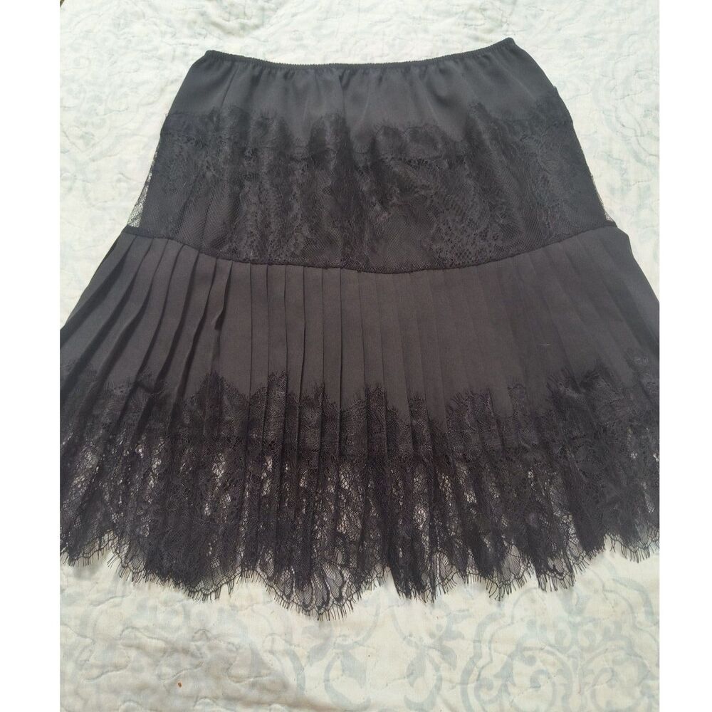 Women's Size M Black Tiered Mini Skirt Coastal Evening Chic